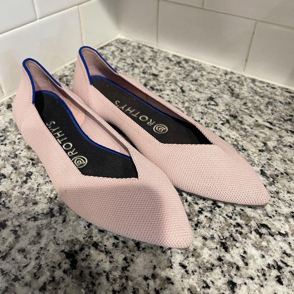 Point flat rothys